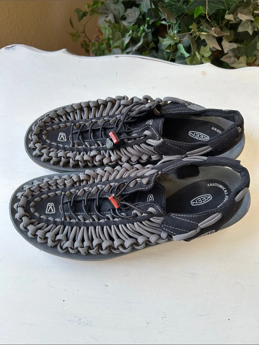 Keen unique two
